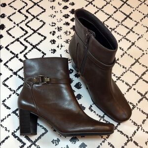 Style & Co. Women’s Brown Ankle Boots - US Size 8.5 W - EUC